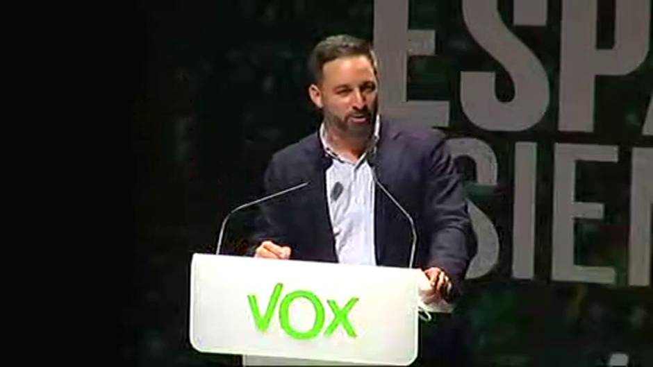 Abascal: "Nosotros no somos muy del CIS somos más del Cid. A nosotros nos gustan las reconquistas"