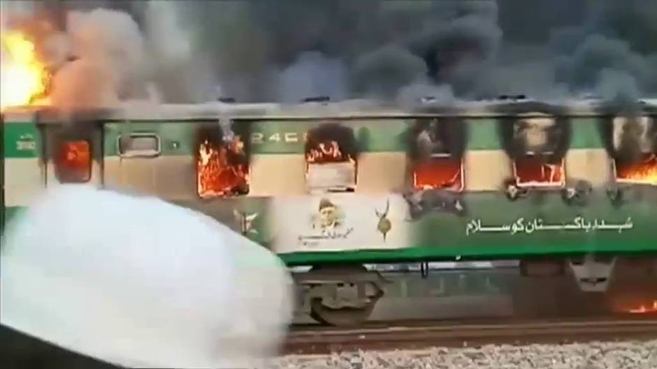 46 personas mueren en la explosión de una bombona de gas en un tren de Pakistán