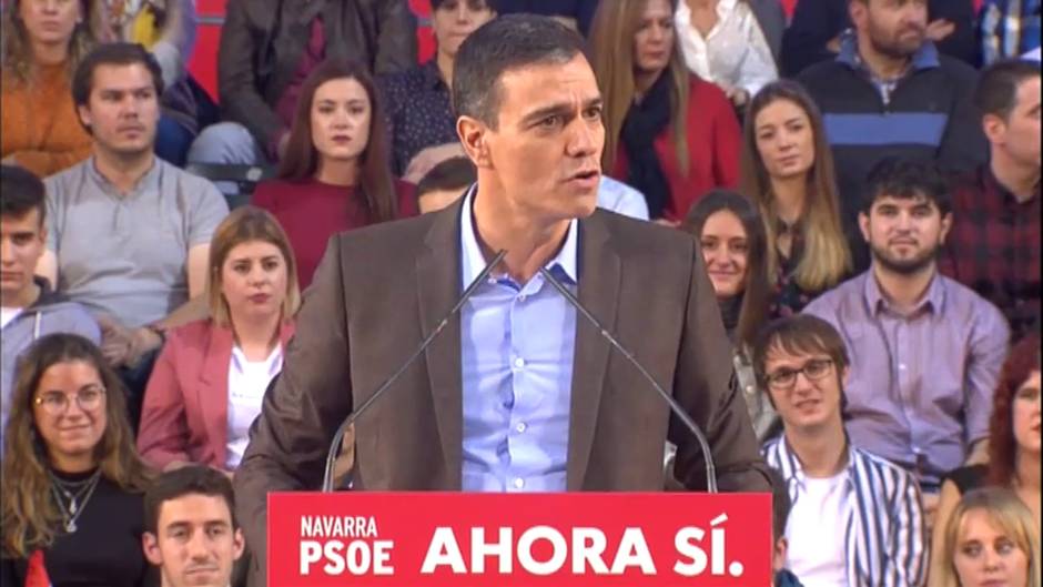 Sánchez crítica el "nivel" de sus adversarios políticos