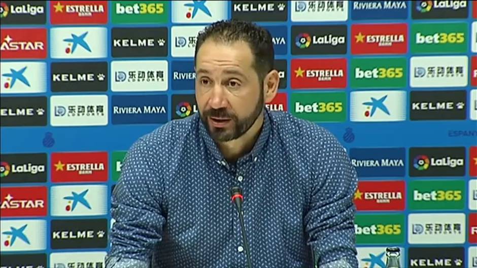 El Valencia derrota a un Espanyol "frustrado"