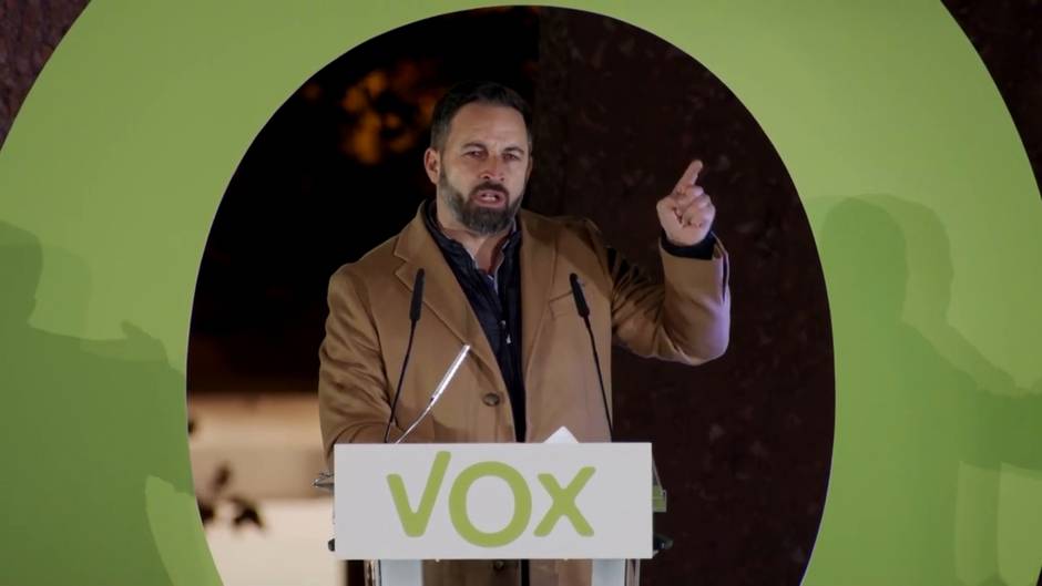 Abascal pide el apoyo de votantes de derecha e izquierda