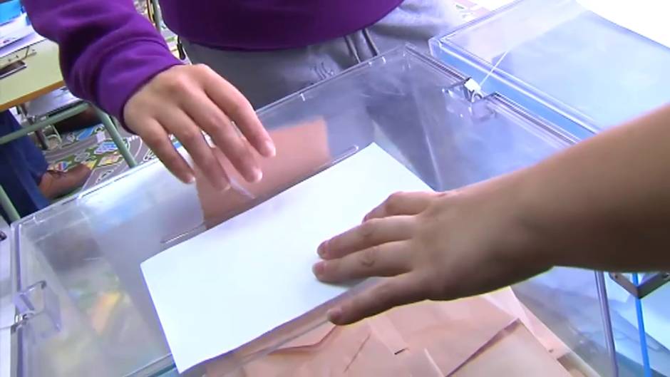 Una asociación ayuda a votar a personas con discapacidad intelectual