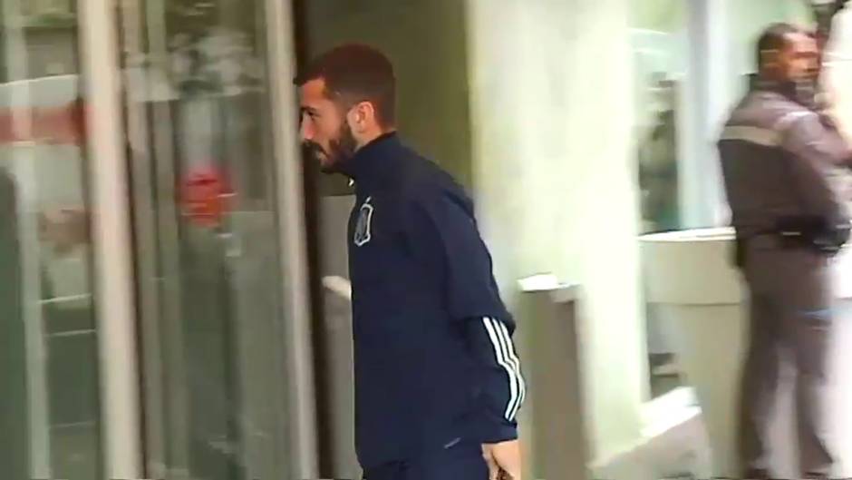 La selección española llega a su hotel en Cádiz