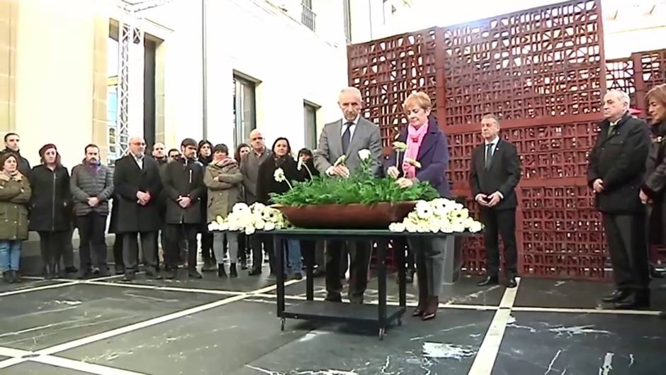 Parlamento Vasco celebra el 'Día de la Memoria'