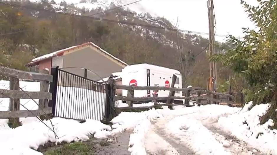 En Tarna siguen sin suministro eléctrico por el temporal de nieve