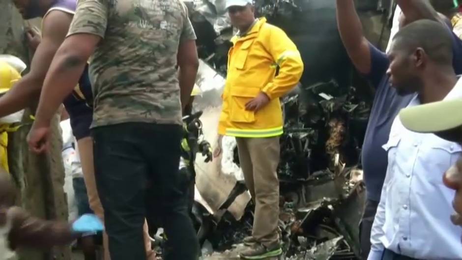 Al menos 26 muertos al estrellarse un avión en el Congo