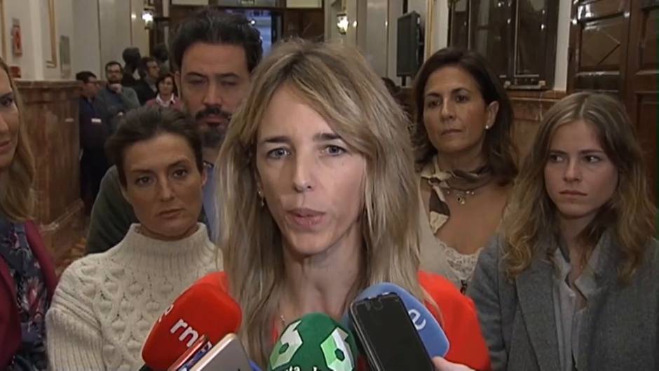 Cayetana: "No veo una abstención porque Sánchez no es de fiar"