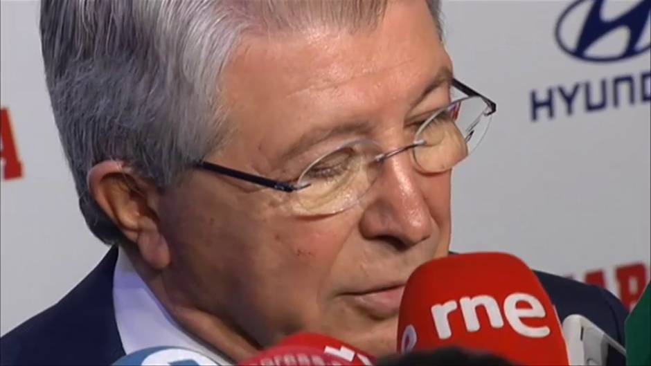 Enrique Cerezo sobre el rival en octavos de Champions: "El problema lo tiene el Liverpool, no nosotros"