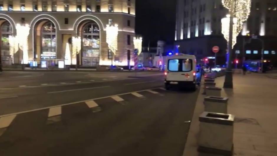 Al menos tres fallecidos en un tiroteo en Moscú