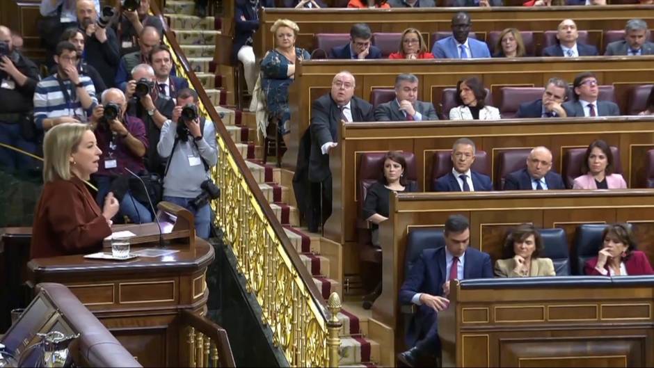 Oramas recalca que los diputados no son "vendepatrias"