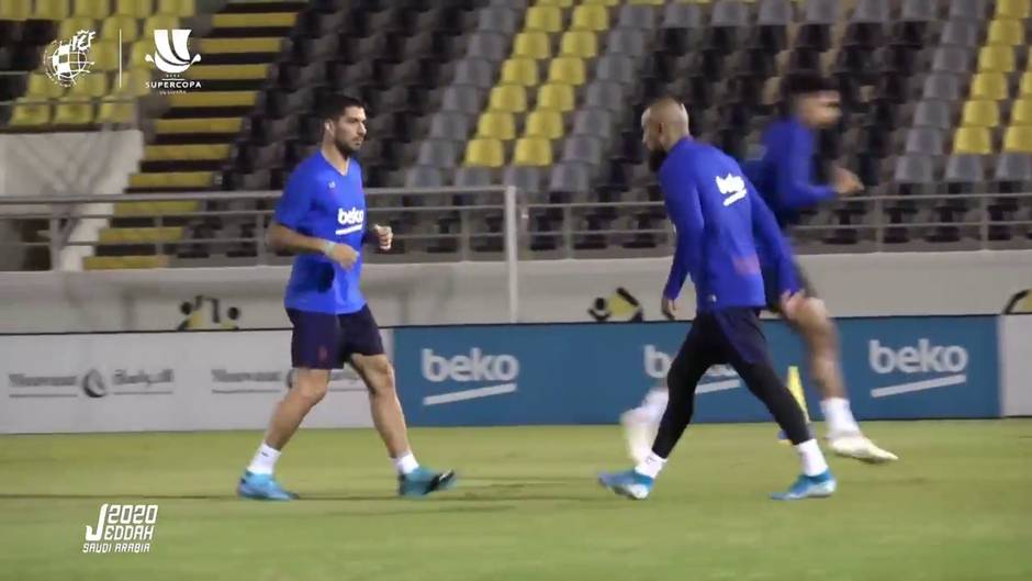 Entrenamiento del FC Barcelona previo a la semifinal de la Supercopa