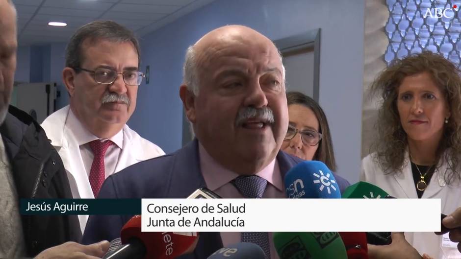 El consejero de Salud defiende crear un macroinstituto para reducir la administración paralela de la Junta