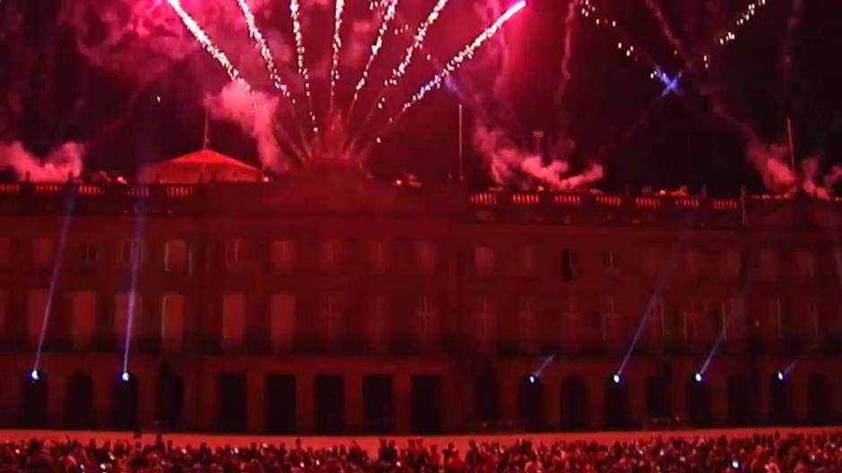 El Ayuntamiento de Santiago quiere que los fuegos de las fiestas del Apóstol no se lancen en la plaza del Obradoiro