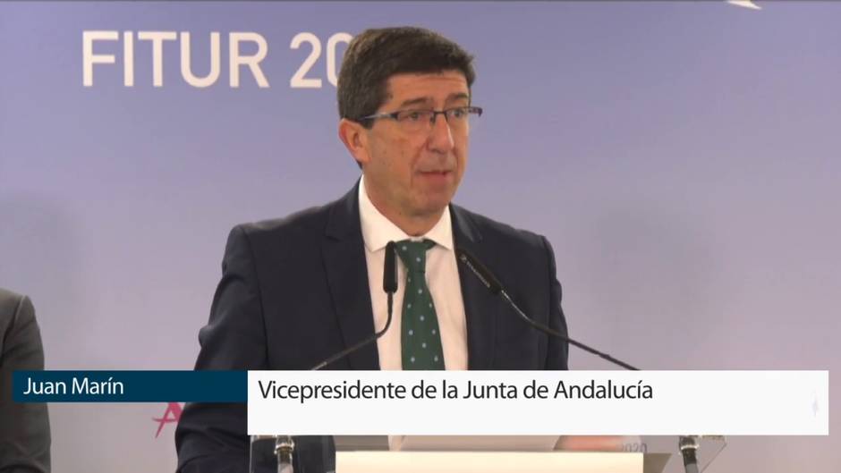 Moreno y Marín presentan el stand de Andalucia en Fitur