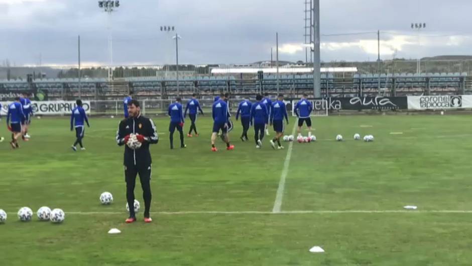 El Real Zaragoza entrena buscando la sorpresa contra el Real Madrid