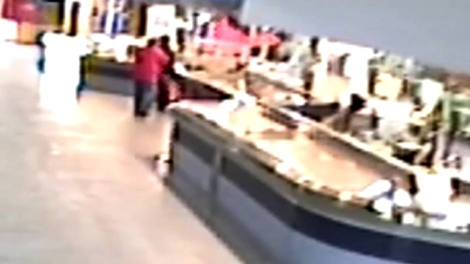 El "ladrón gourmet" del mercado de Vigo. 400 euros de langosta