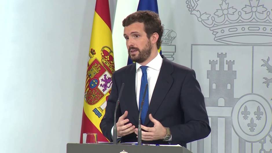 El Gobierno niega que Casado haya tendido la mano a Sánchez