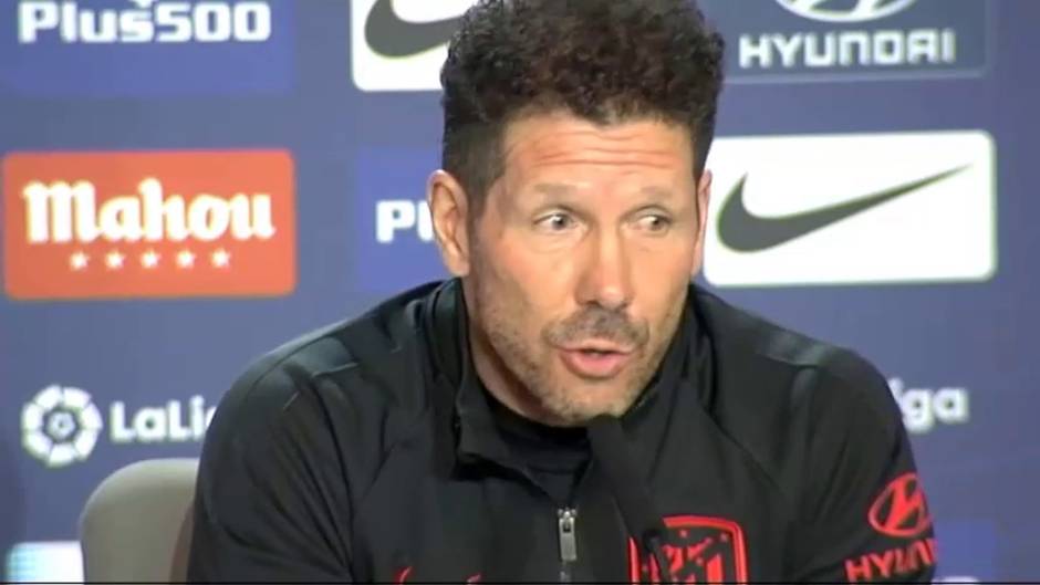 Simeone: "Hay que festejar las victorias, pero sólo hemos jugado el primer tiempo, queda el segundo"