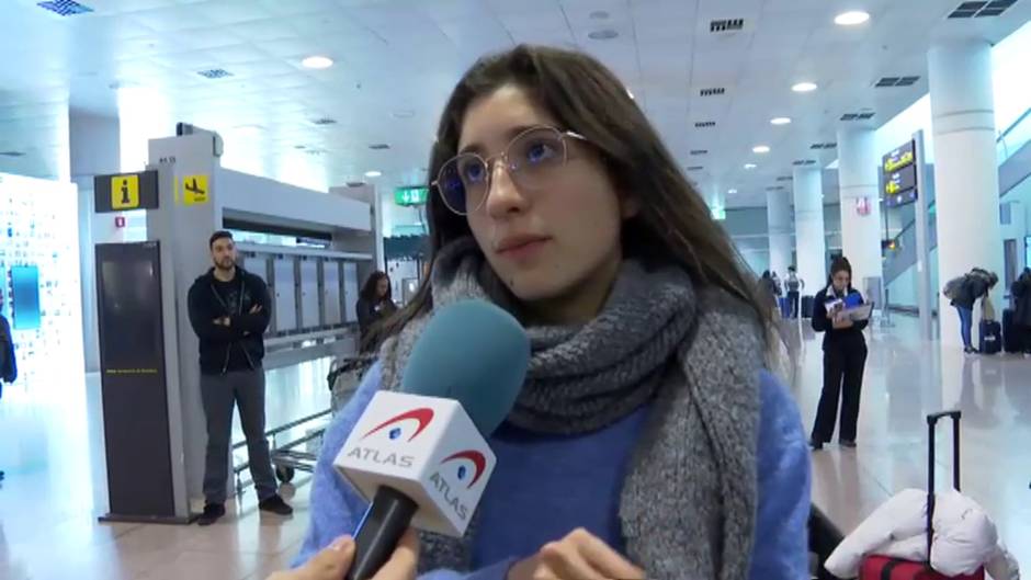 Preocupación en los aeropuertos españoles ante el regreso masivo de turistas que huyen de Italia