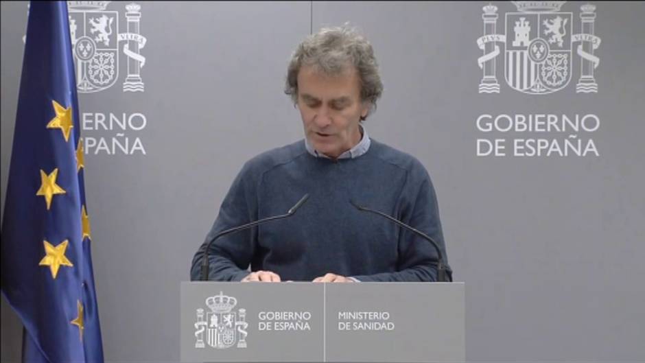Fernando Simón: "El problema a nivel europeo está centrado en Italia, tendríamos que empezar a ver un descenso de los casos"