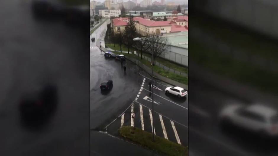 La Policía sanciona a quienes salen a la calle estos días