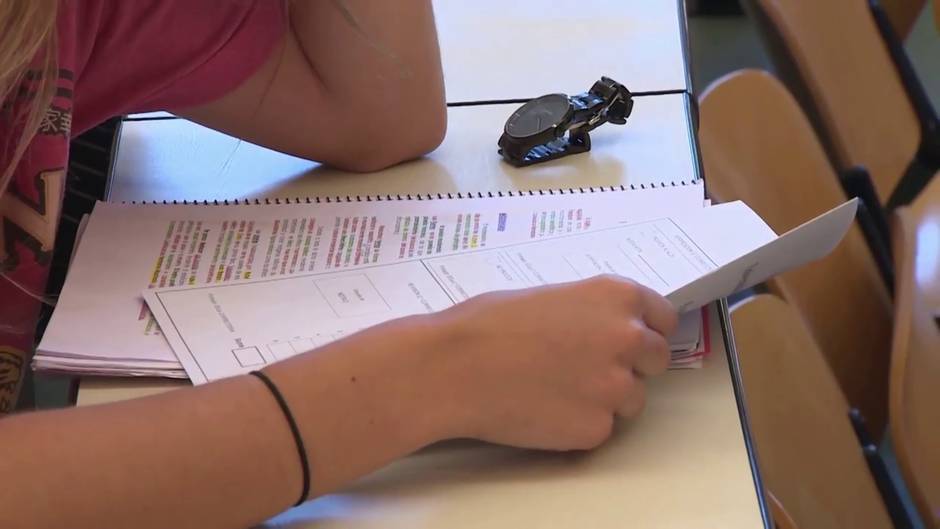 Gobierno y CCAA deciden aplazar la Selectividad