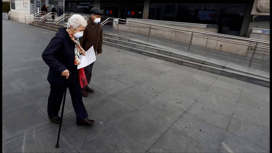 Lola Palomino: «Hay que insistir a los mayores para que no salgan a comprar todos los días»