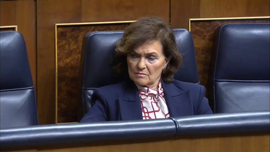 Carmen Calvo, hospitalizada por una infección respiratoria