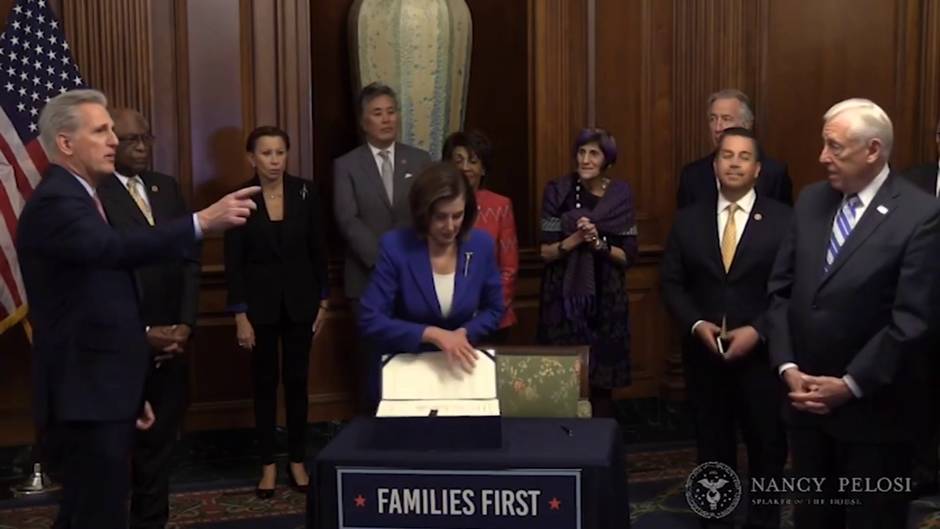 La Cámara de Representantes de EEUU aprueba el histórico paquete de ayudas