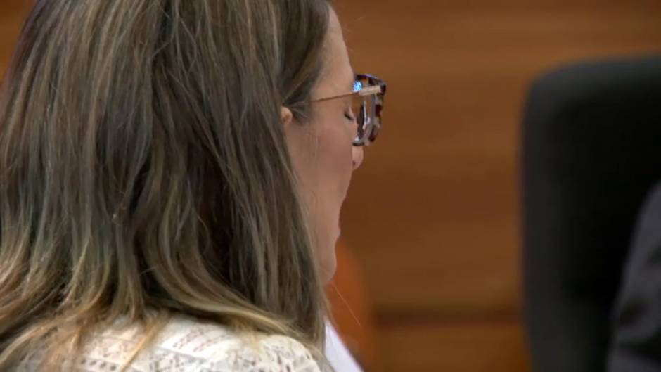 El Consejo de Ministros se reúne de forma extraordinaria para aprobar la suspensión de las actividades no esenciales