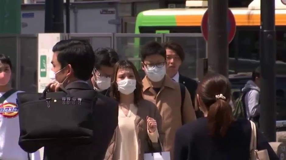 Japón declara el estado de emergencia ante el aumento alarmante de casos de COVID-19