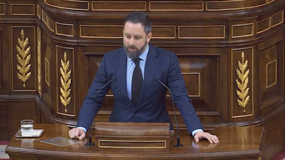 Abascal carga contra Cs por su apoyo "equidistante"