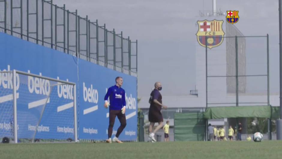 El Barça sigue trabajando con los rondos en los entrenamientos