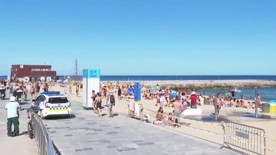 Aforo completo en cuatro playas de Barcelona