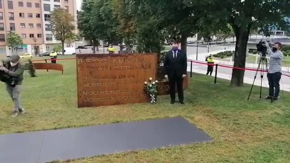 Homenaje a los fallecidos por coronavirus en Asturias