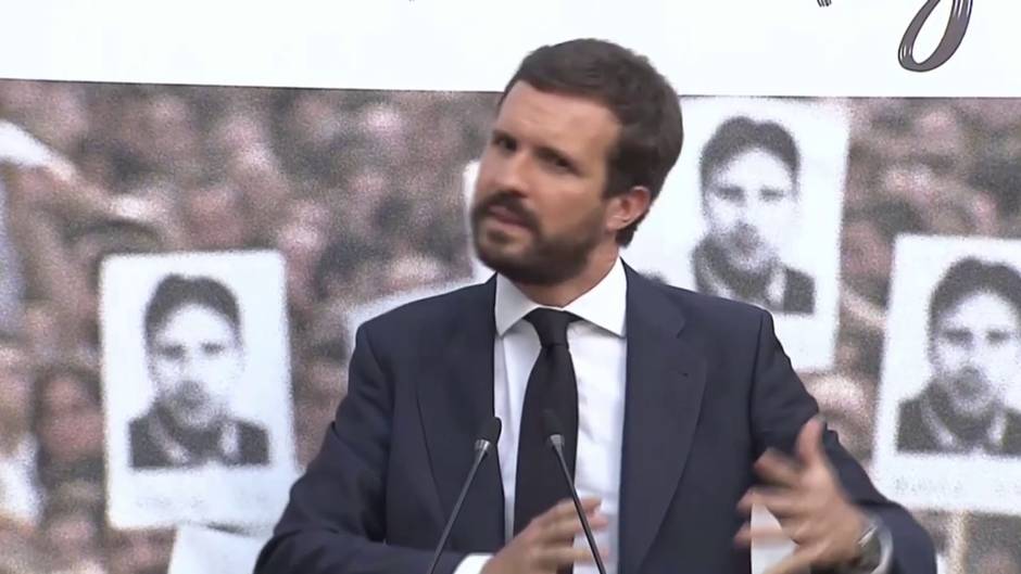 Casado llama a "reflexionar" sobre apoyos de Bildu en País Vasco