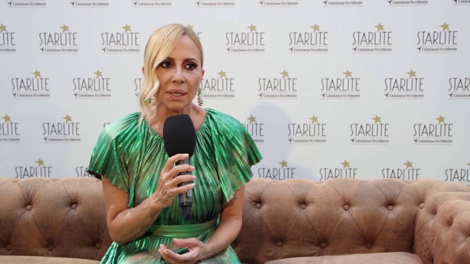 Marta Sánchez emocionada en su vuelta a los escenarios