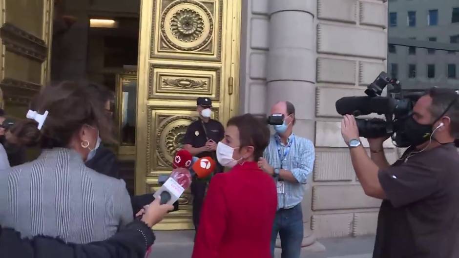 Aizpurua se reúne con Calvo con intención de "escuchar y dialogar"