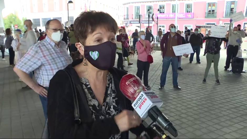 Asistentes a un acto en favor del sector público critican medidas de la CAM