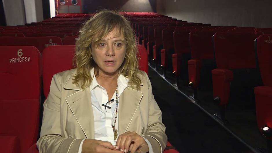 Emma Suárez anima a ir al cine "por supervivencia"