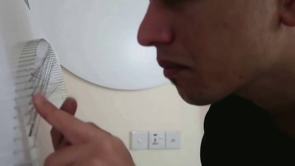 Un artista iraqí revoluciona el arte de los retratos con la técnica de la hilografía