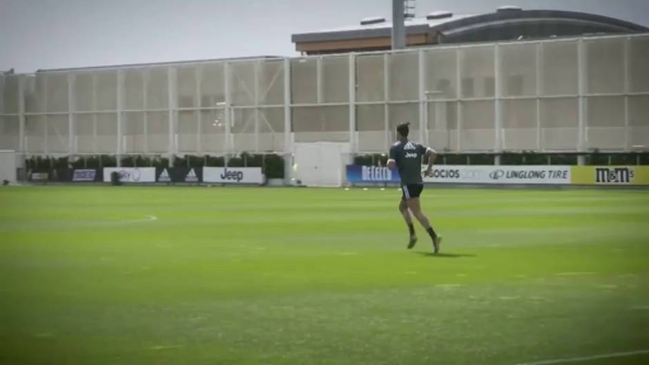 Cristiano Ronaldo da positivo en COVID-19 y se perderá el partido contra Suecia