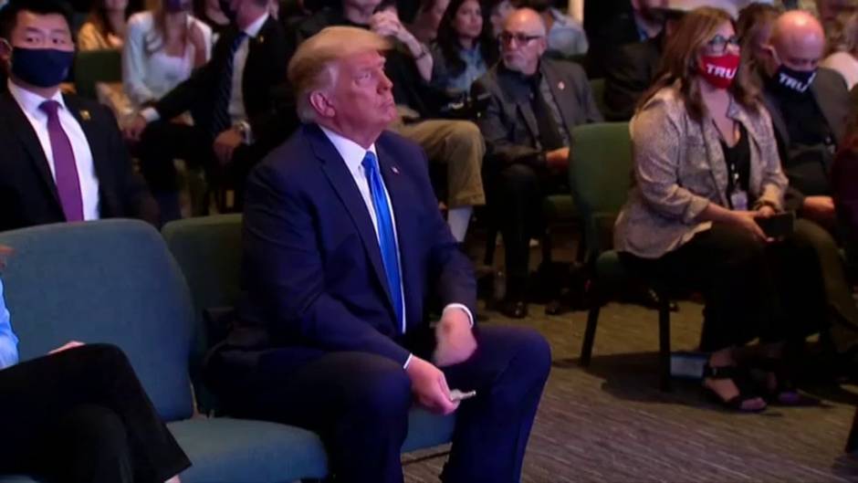 Trump afronta los días previos al debate con Biden con una visita a una iglesia en Las Vegas