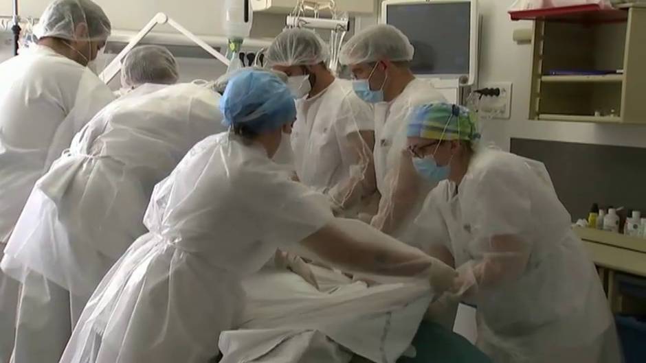 Empiezan a saturarse las UCI en Francia