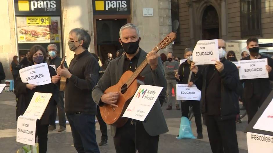 Directores y profesores de música piden ayudas al sector