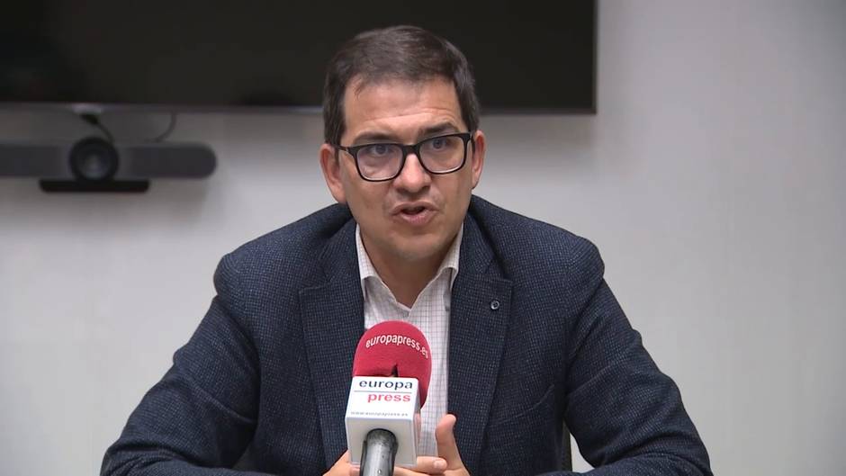 Cs emplaza a PP catalán para que aclare si quiere ir a las catalanas con coalición