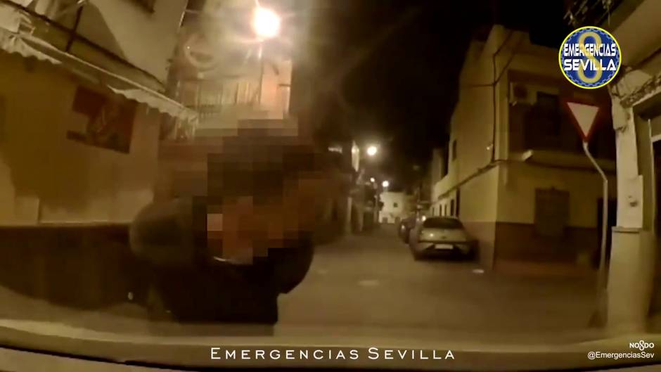 Detenido con una catana en Sevilla tras agredir a otro hombre, que fue hospitalizado