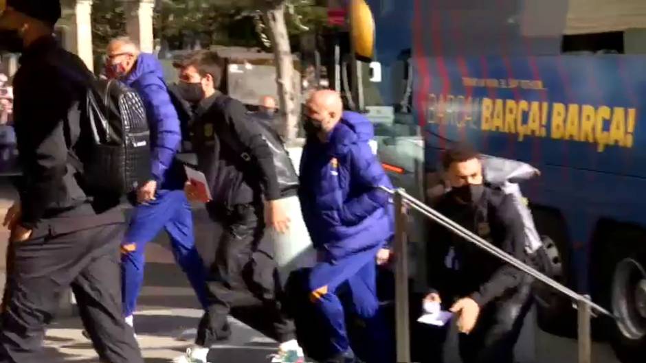 El Barça llega a Cádiz con hambre de liga