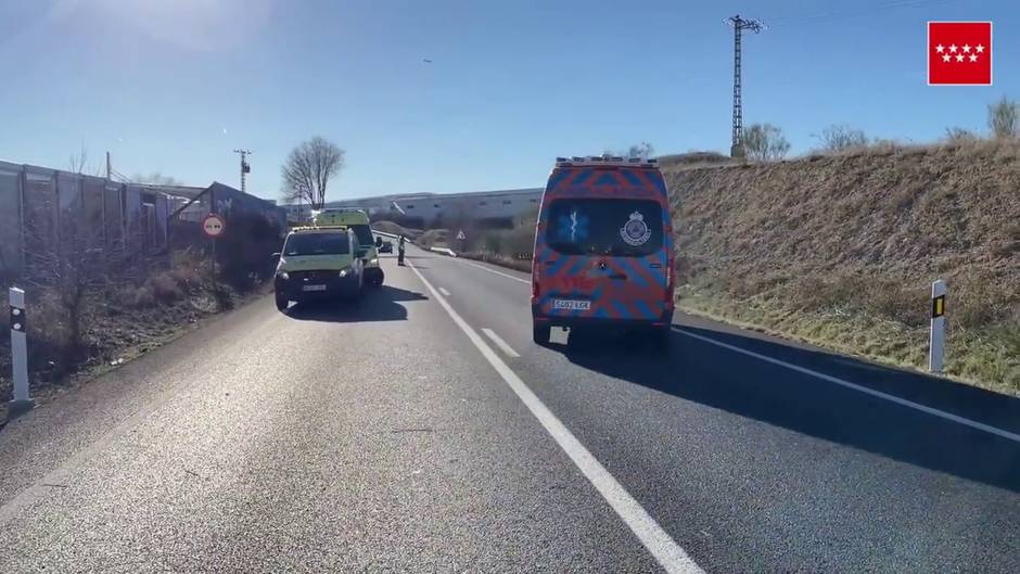 Un conductor de 81 años se sale de la carretera en Loeches provocando un accidente