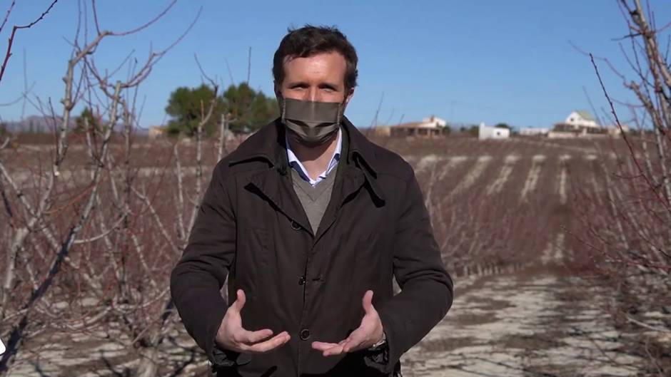 Casado exige al Gobierno un reparto "justo y objetivo" de los fondos europeos